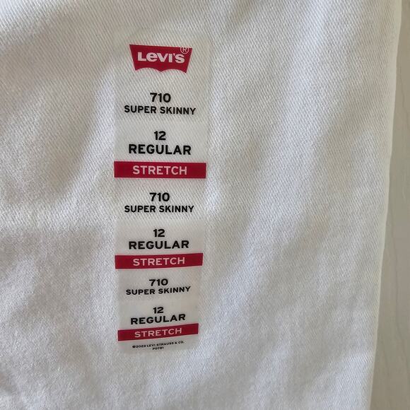 Levi’s 710 Girls 12 Regular White Skinny Jeans Denim Classic Minimalist Timeless - Picture 6 of 11